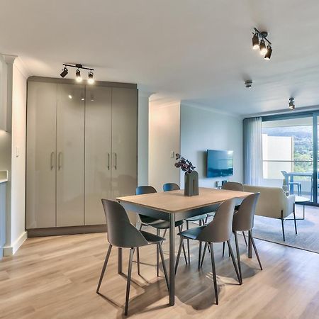 Newlands Peak Luxury Apartment Unit 636 Kapstaden Exteriör bild