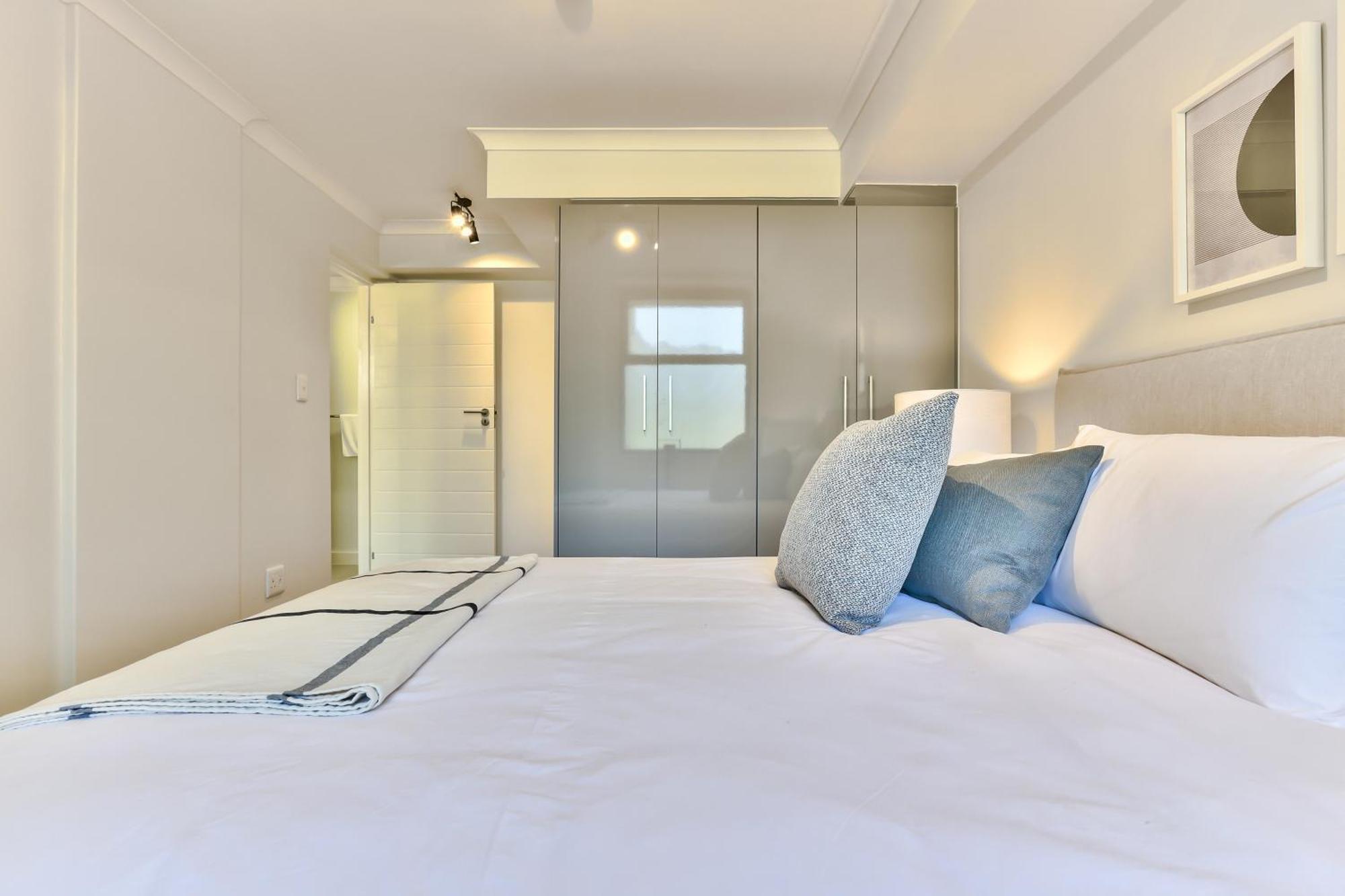 Newlands Peak Luxury Apartment Unit 636 Kapstaden Exteriör bild